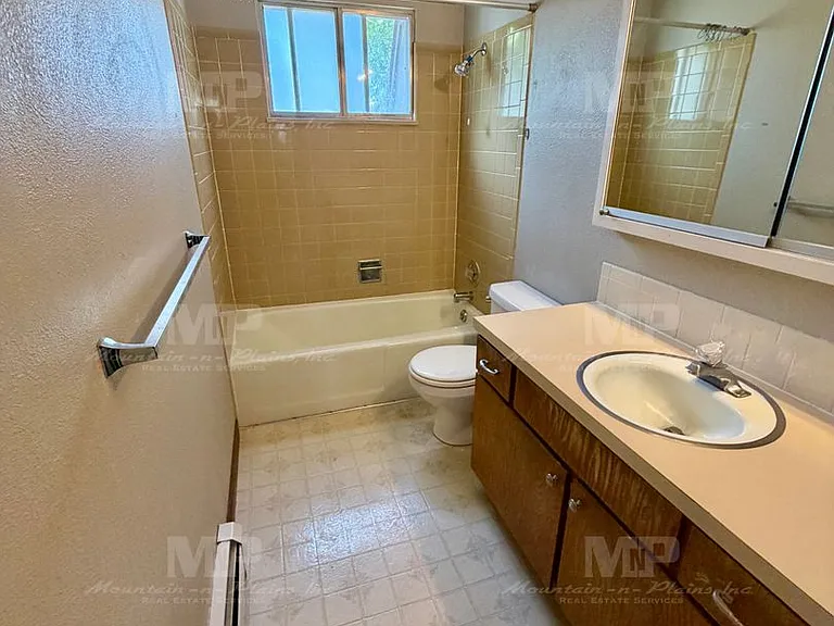 1628 Azalea Dr #2 — Photo 12