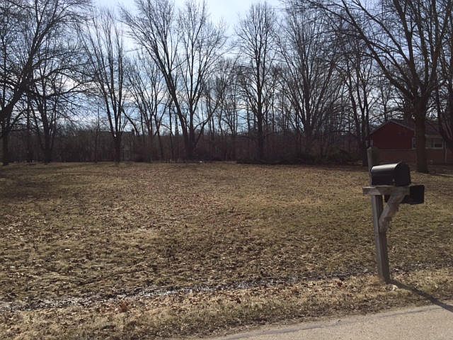 2nd image of 16565 Golf Pkwy