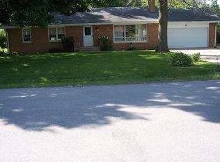 6 Oaklawn Ave, Yorkville, IL 60560