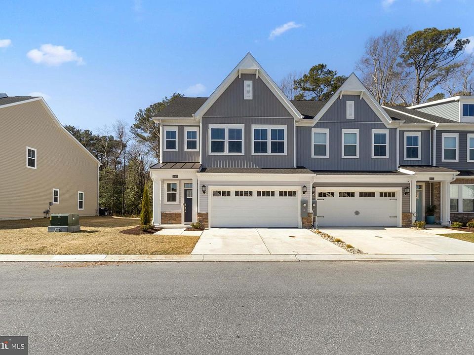 1st image of 32407 Norman Ln