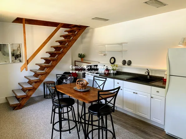 13 Huron Ave #T, Cambridge, MA 02140