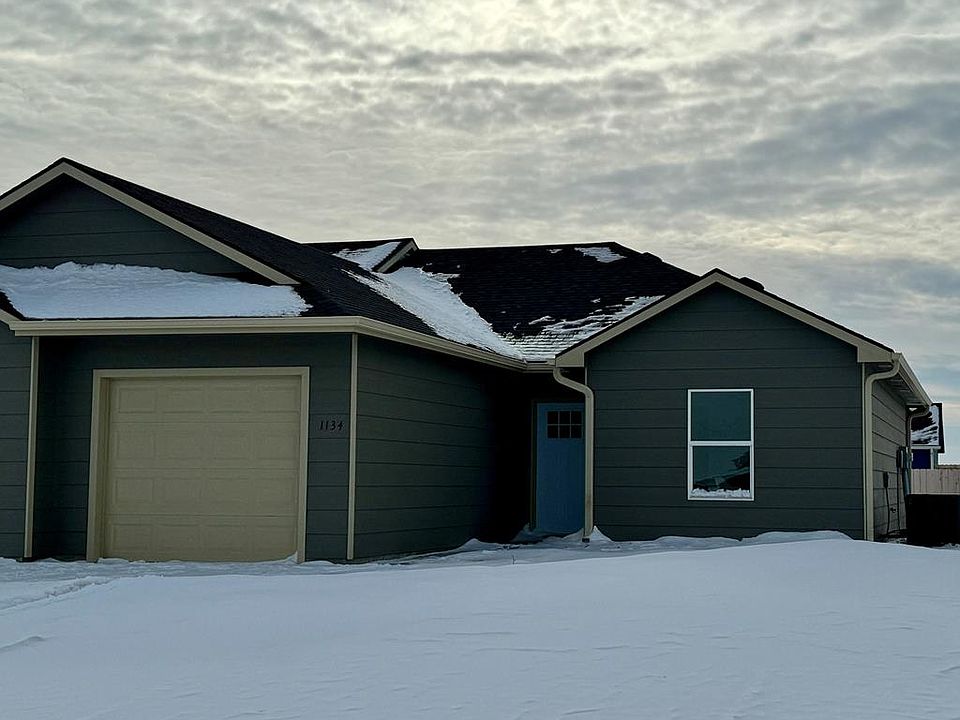 1134 Harbor Dr, Salina, KS 67401 Zillow