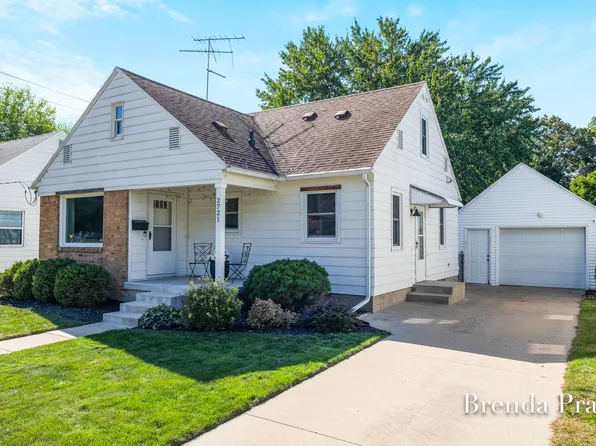 2721 Eastern Ave SE, Grand Rapids, MI 49507