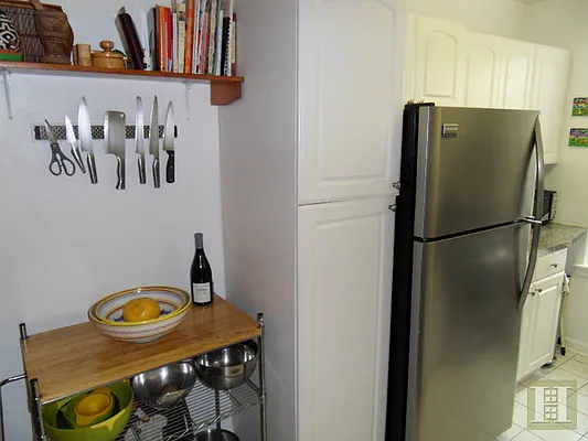 Rented by Halstead Real Estate | media 10