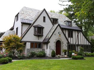 84 Sandringham Rd, Rochester, NY 14610