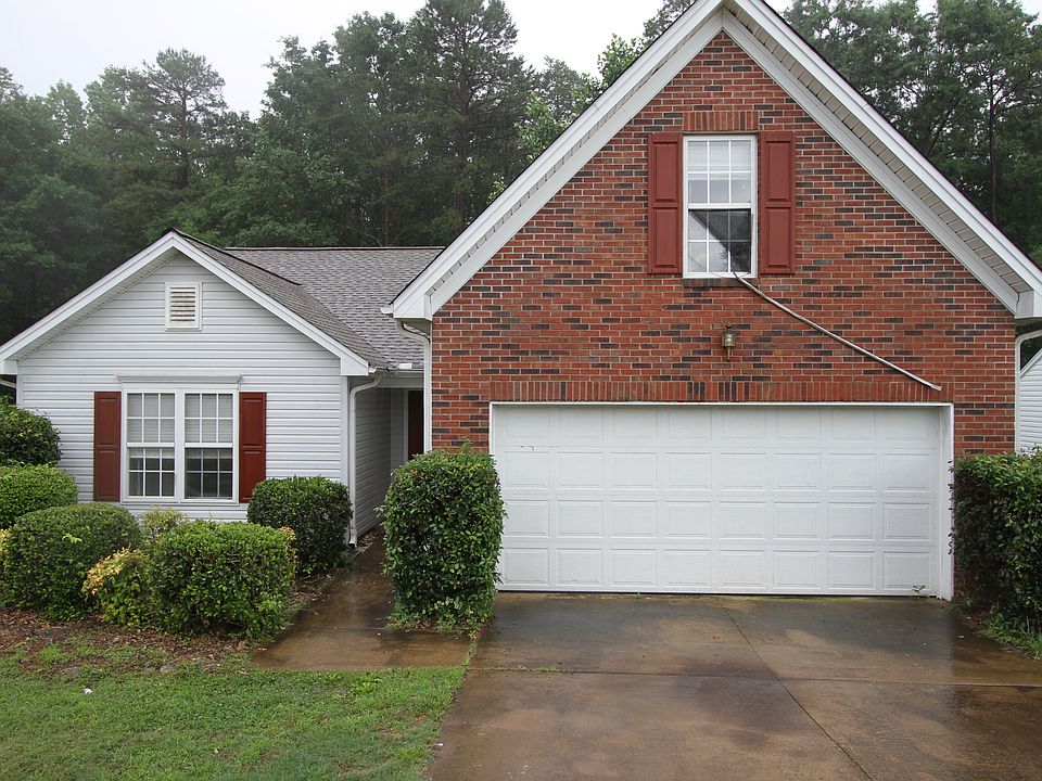 1st image of 449 Brighton Woods Dr