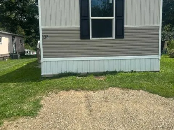 13B Rena Ave, Erie, PA 16510