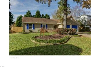 1244 Warner Hall Dr, Virginia Beach, VA 23454