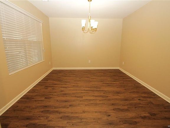 2nd image of 6637 Berrydale Dr