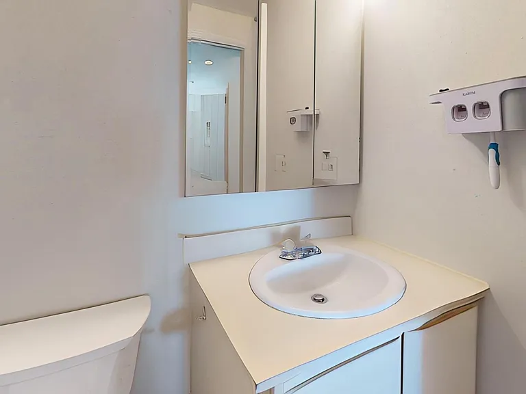 30 Revere Beach Pkwy #401 — Photo 6