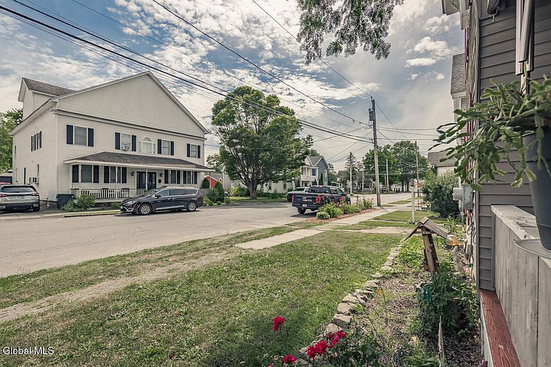 2nd image of 9 Water Street