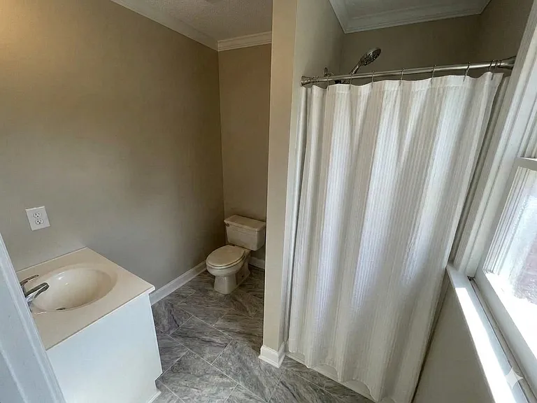 744 Crescent Dr #3 — Photo 11