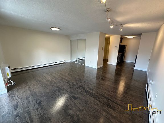 2nd image of 38 Bellvista Rd #4