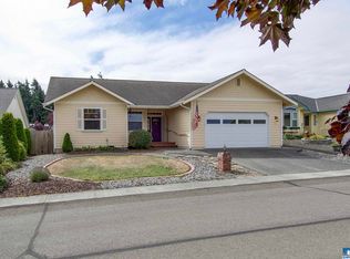635 W Summer Breeze Ln, Sequim, WA