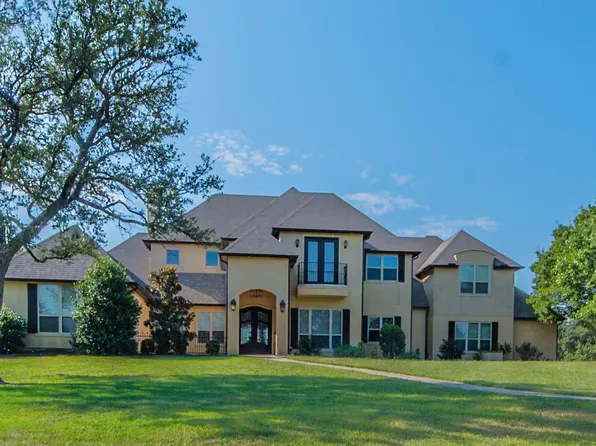 100 Redtail Hawk Dr, Aledo, TX 76008