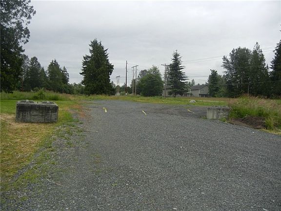 5th image of 2827 79th Ave NE
