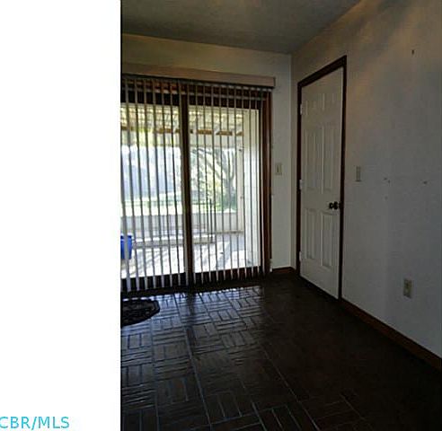 1st image of 3476 Helen Pl
