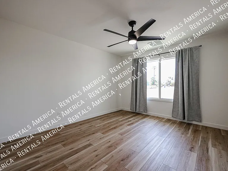 1430 E Bell De Mar Dr — Photo 17