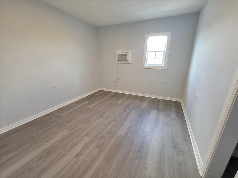3115 Havner Ln #4 — Photo 5
