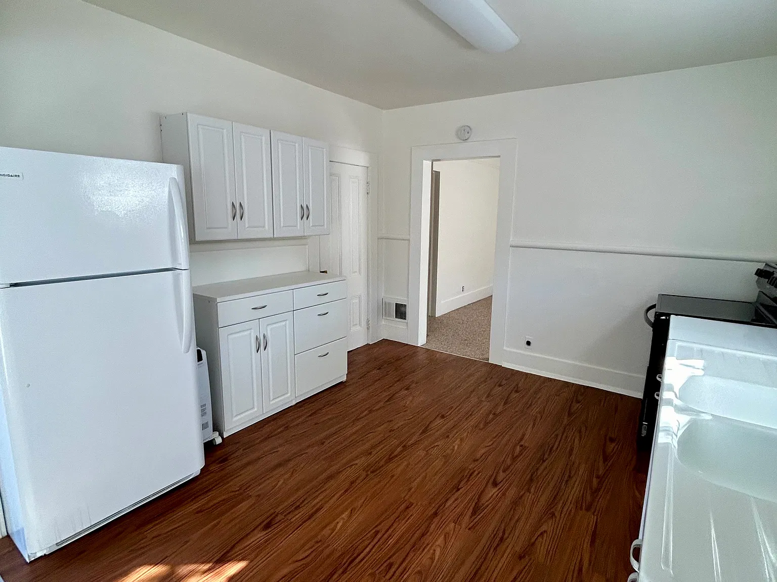 746 Mill St — Photo 3