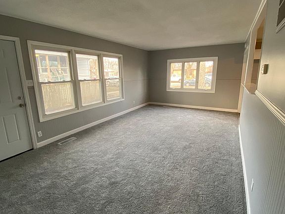 3rd image of 6432 Ohio Ave