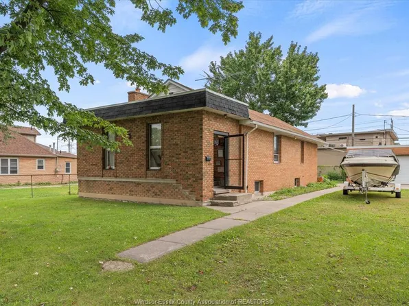 3614 Turner Rd, Windsor, ON N8W 3N1