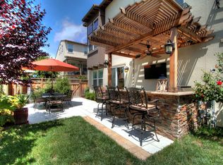 546 Crown Point Ter, Sunnyvale, CA 94087