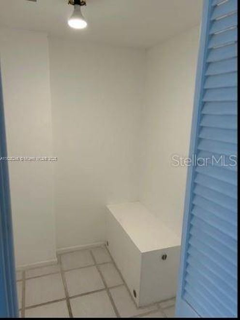 3503 OAKS WAY #212, photo 9