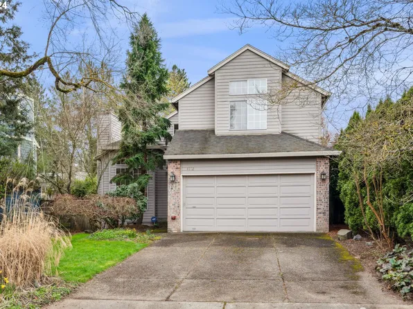 4112 SW Canby St, Portland, OR 97219