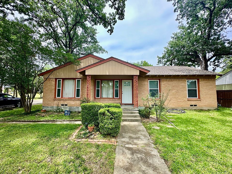 1st image of 10803 Leota Dr