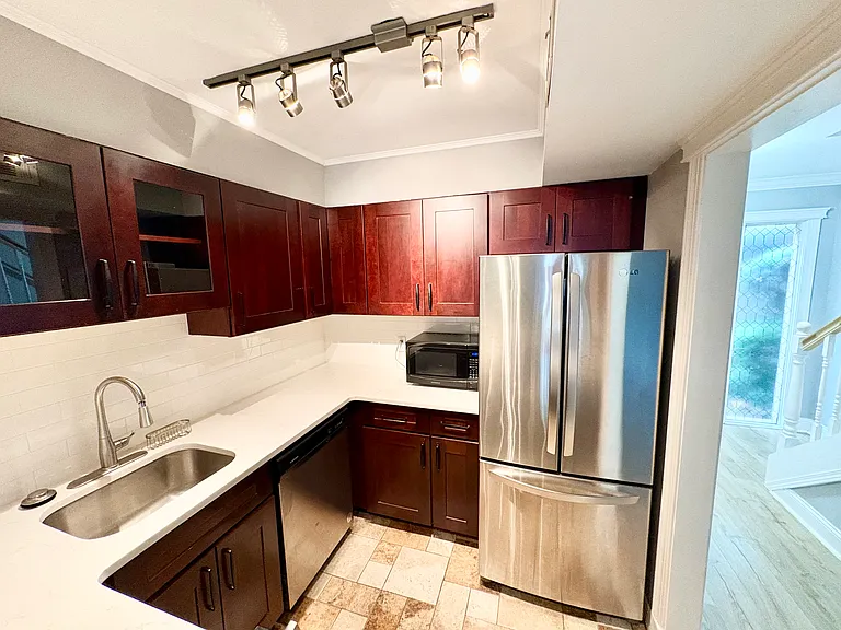 2116 Hobbs Rd #A7 — Photo 11