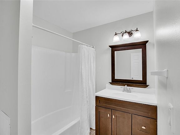 5th image of 2845 1st Ln