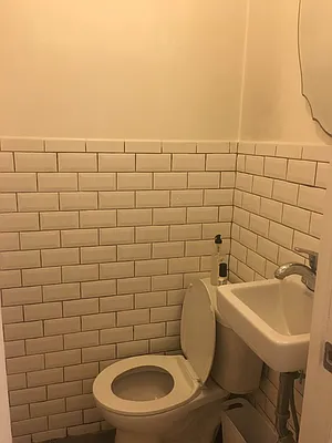 Rented by Lang Realty LLC | media 9