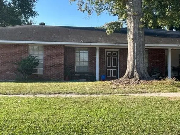8133 Royalwood Dr, Baton Rouge, LA 70806