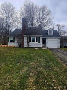 12 Meadow View Dr, Penfield, NY, 14526
