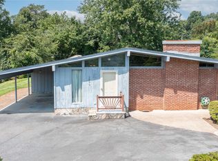 1200 Rambling Acres Cir, Lenoir, NC 28645