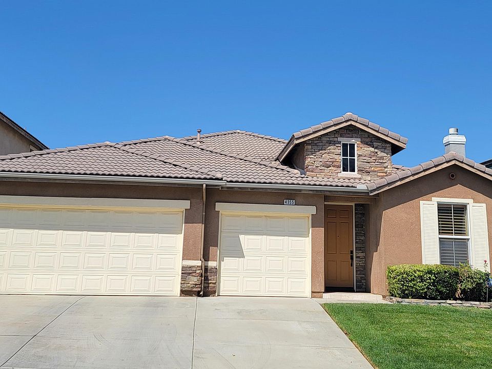 1st image of 4355 Club Vista Dr
