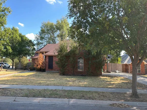 3216 Staghorn Cir, Denton, TX 76208