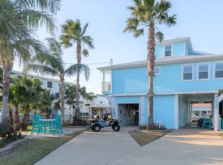 21734 Lampasas Dr, Galveston, TX 77554