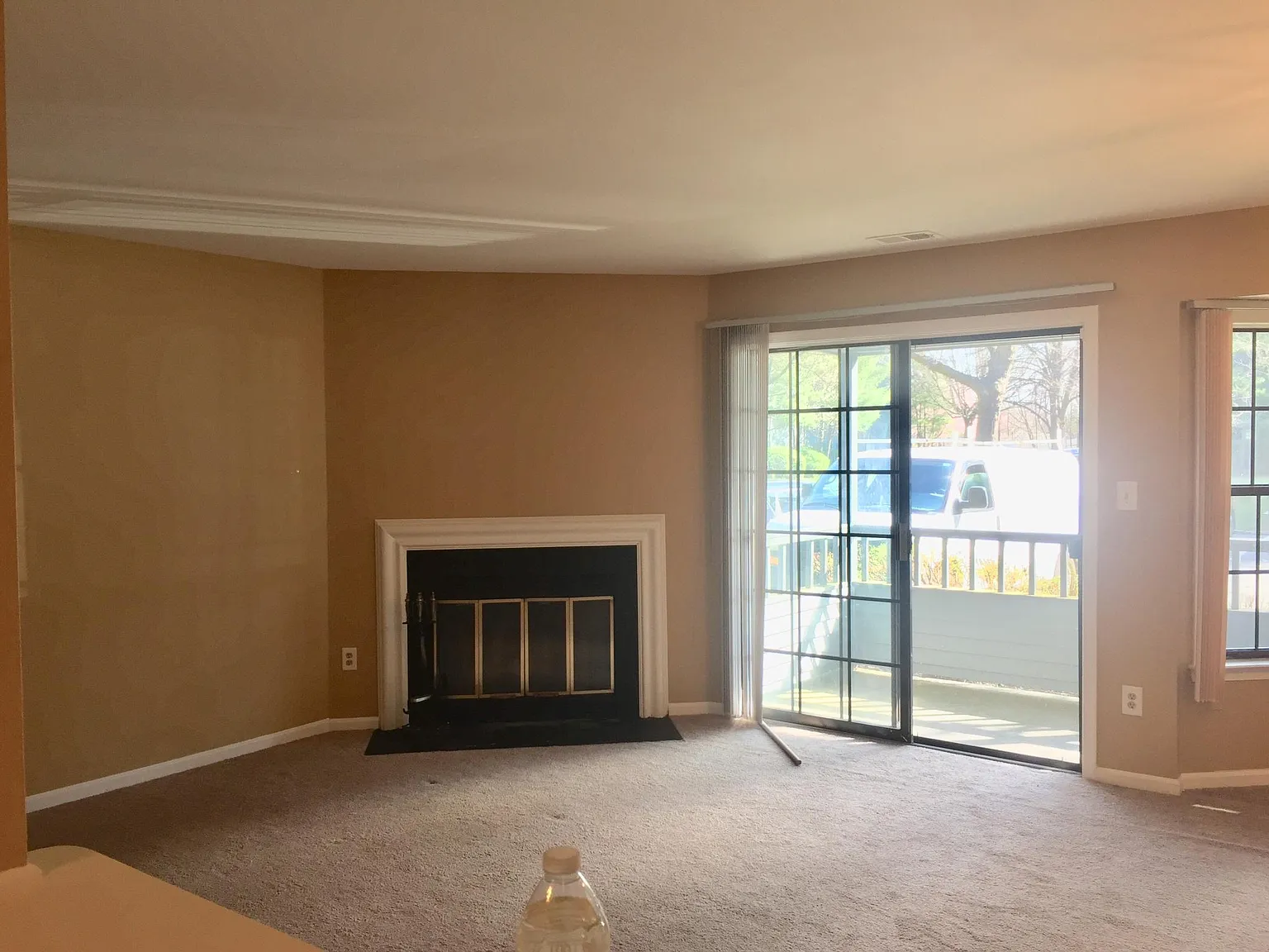 903 Woodhaven Dr photo 1