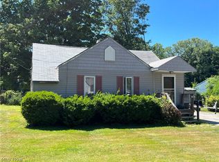 5718 Beech Dr, Mentor On The Lake, OH