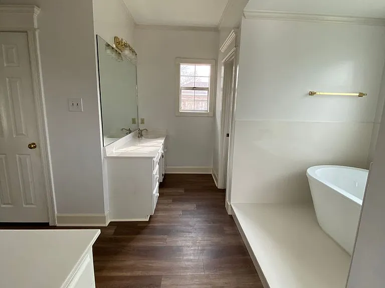 428 Tealwood Dr — Photo 11