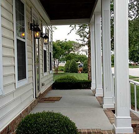 2nd image of 524 Normandy St