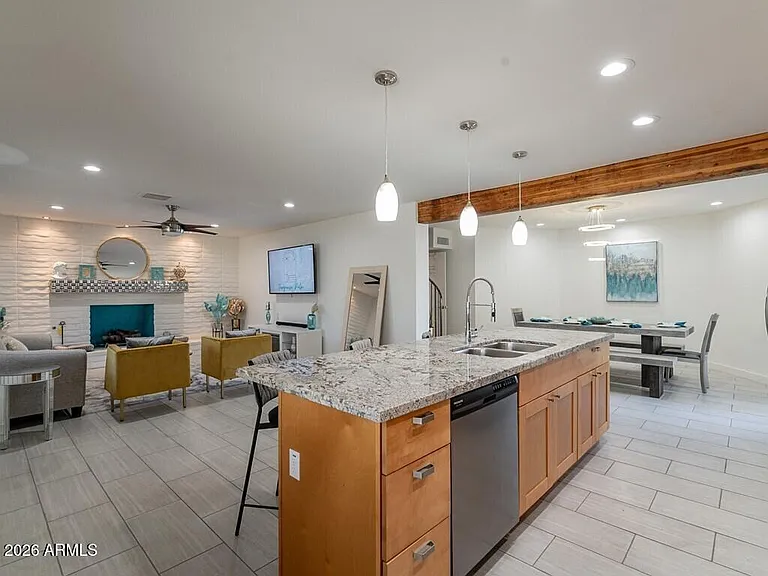 3302 E Turquoise Ave — Photo 16