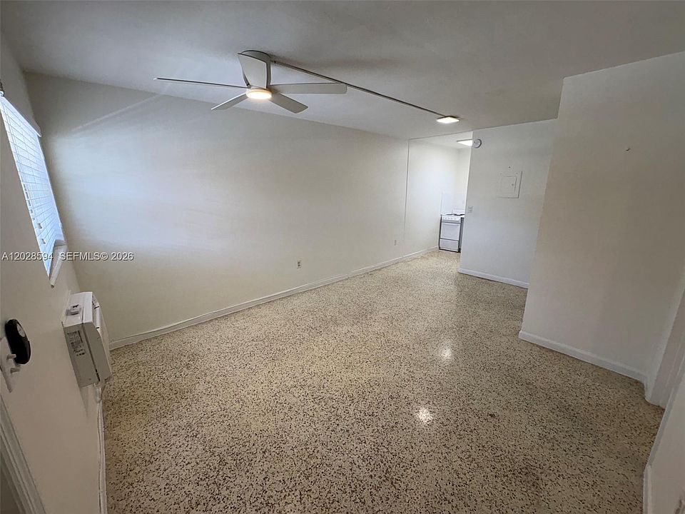 1st image of 320 W 10th St #3