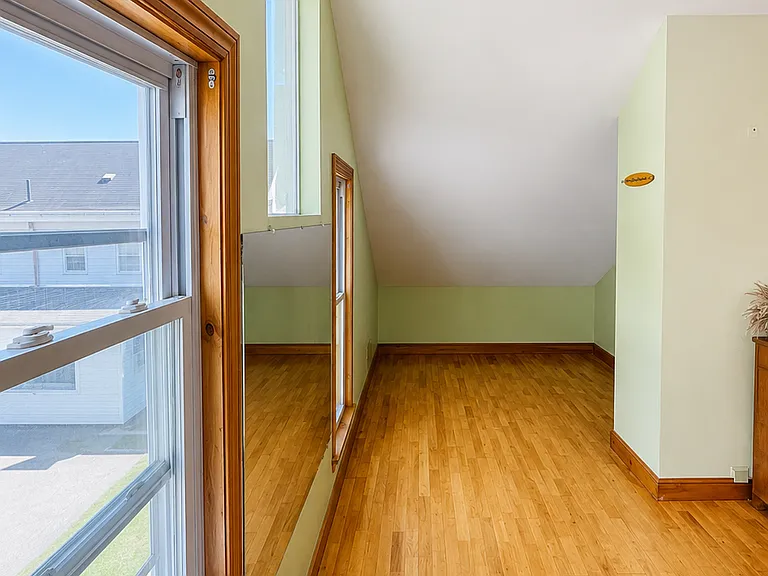 21 Union St #7 — Photo 5