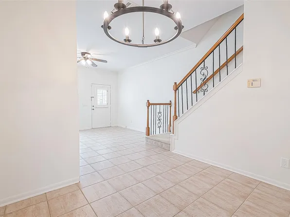 2930 Grants Lake Blvd, Sugar Land, TX