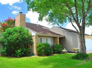 16102 Pipers Vw, Houston, TX 77598