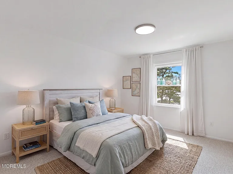 75 Grand Central Ave #6 — Photo 11