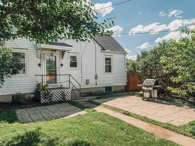 3125 Mesmer Ave — Photo 42